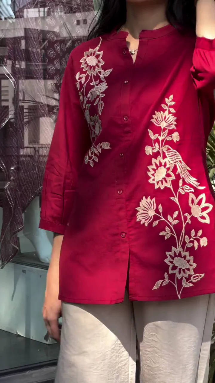 Elegant Floral Embroidered Kurti Top – Graceful Ethnic Chic for Everyday Style